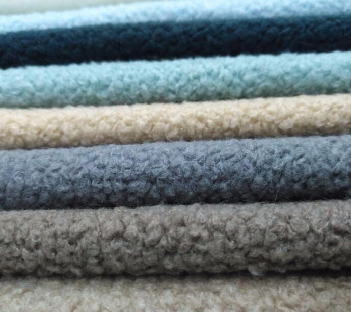 誰懂定制衛衣大概的費用是多少？